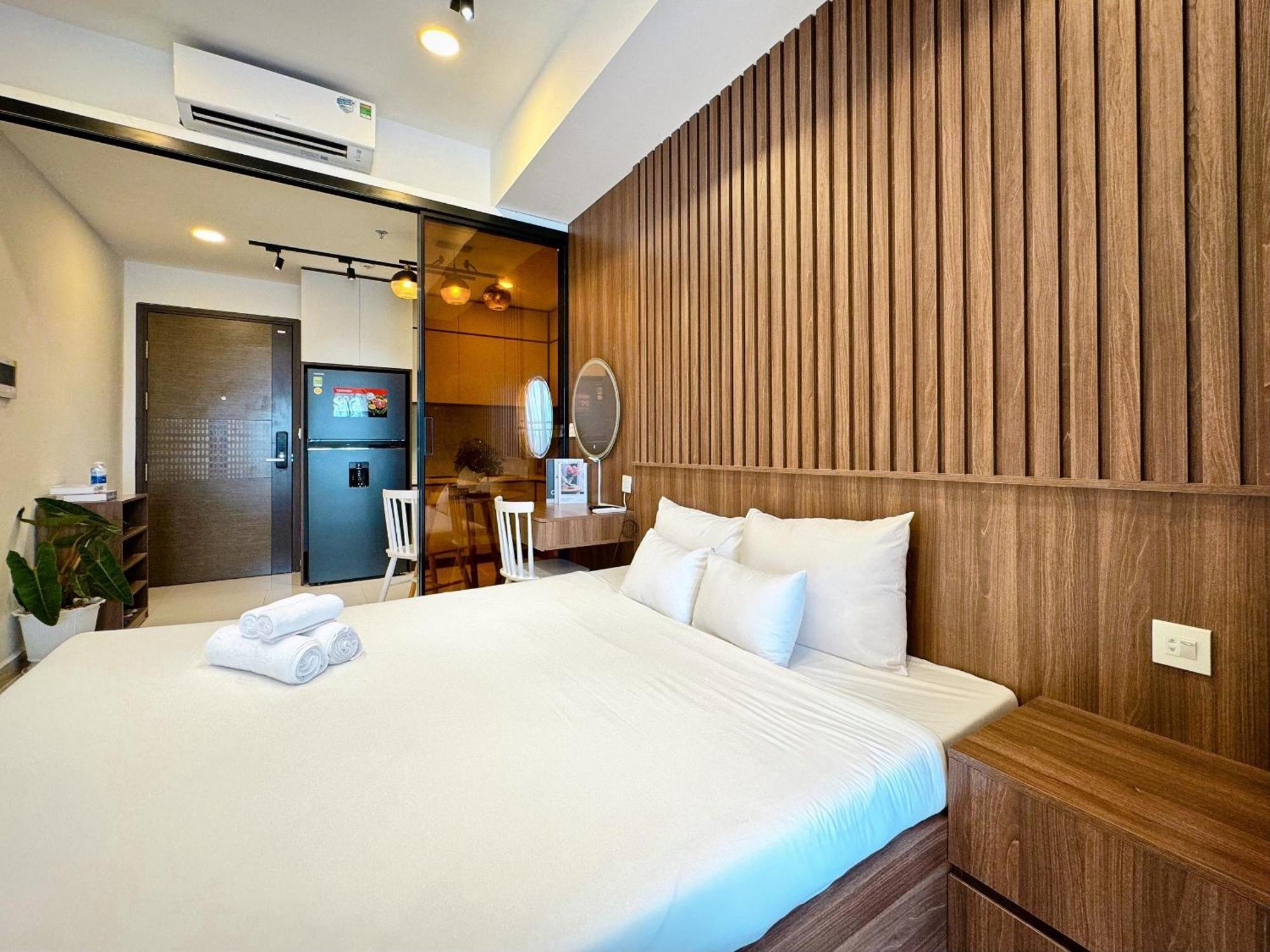 Yu Stay Lux And Cozy 2Bedrs In Soho Residence Near Bui Vien Walking Street Ho Chi Minh City Exterior photo